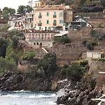 Art Ravello