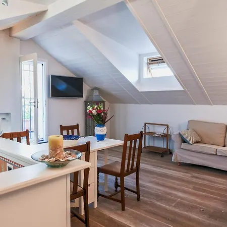 Ravello Art Apartments Apartment