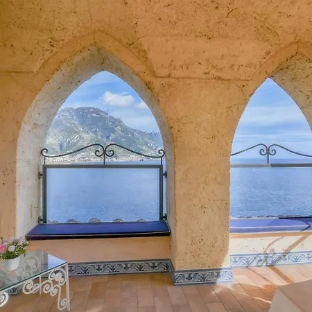 Ravello Art Apartments