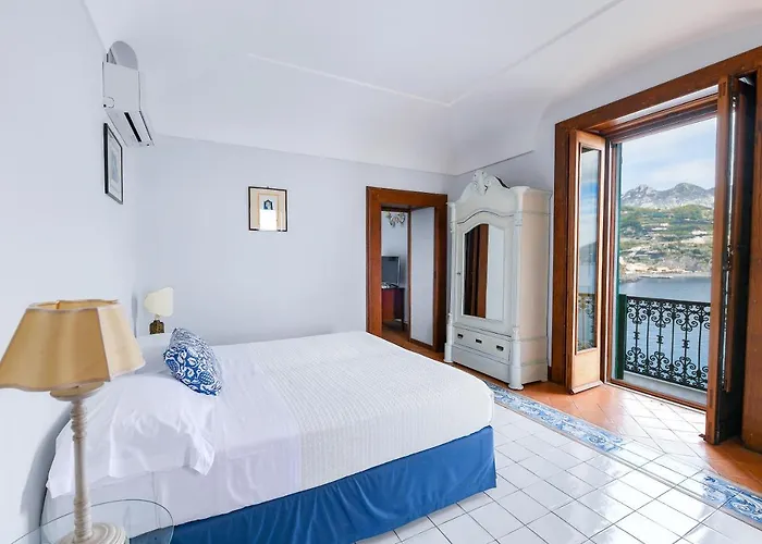 Lägenhet Ravello Art Apartments